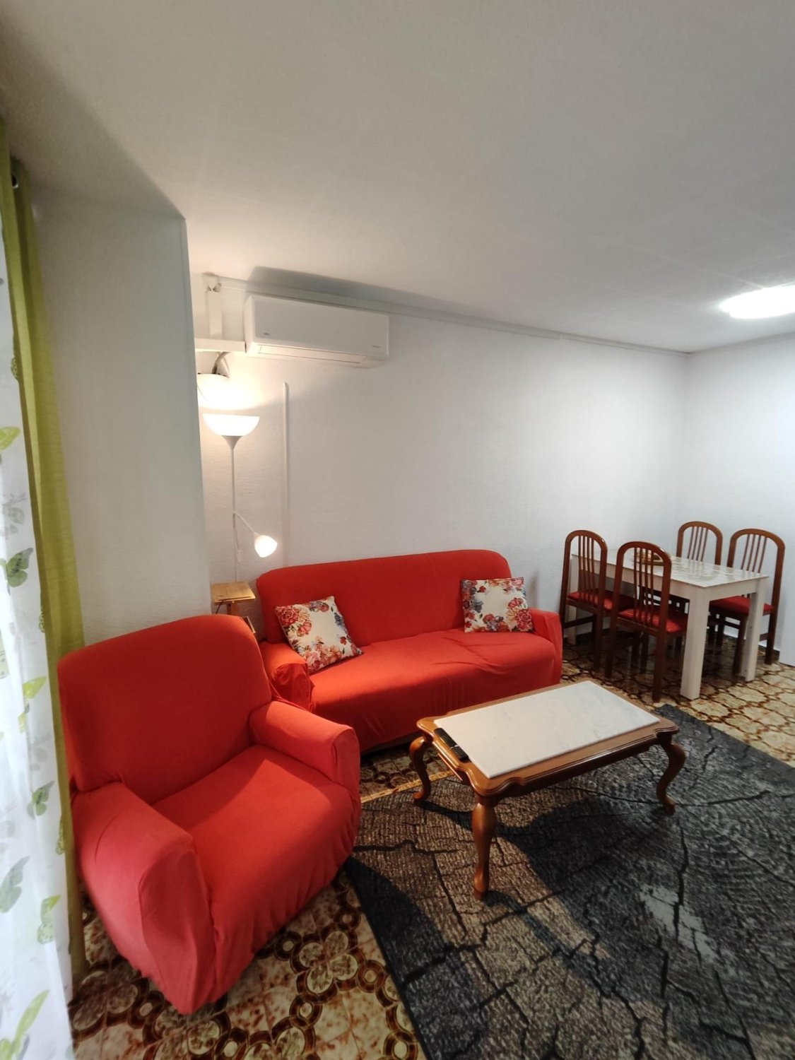 Appartamento a Alicante, Spagna 3 camere da letto, 85 mq. N° 182836