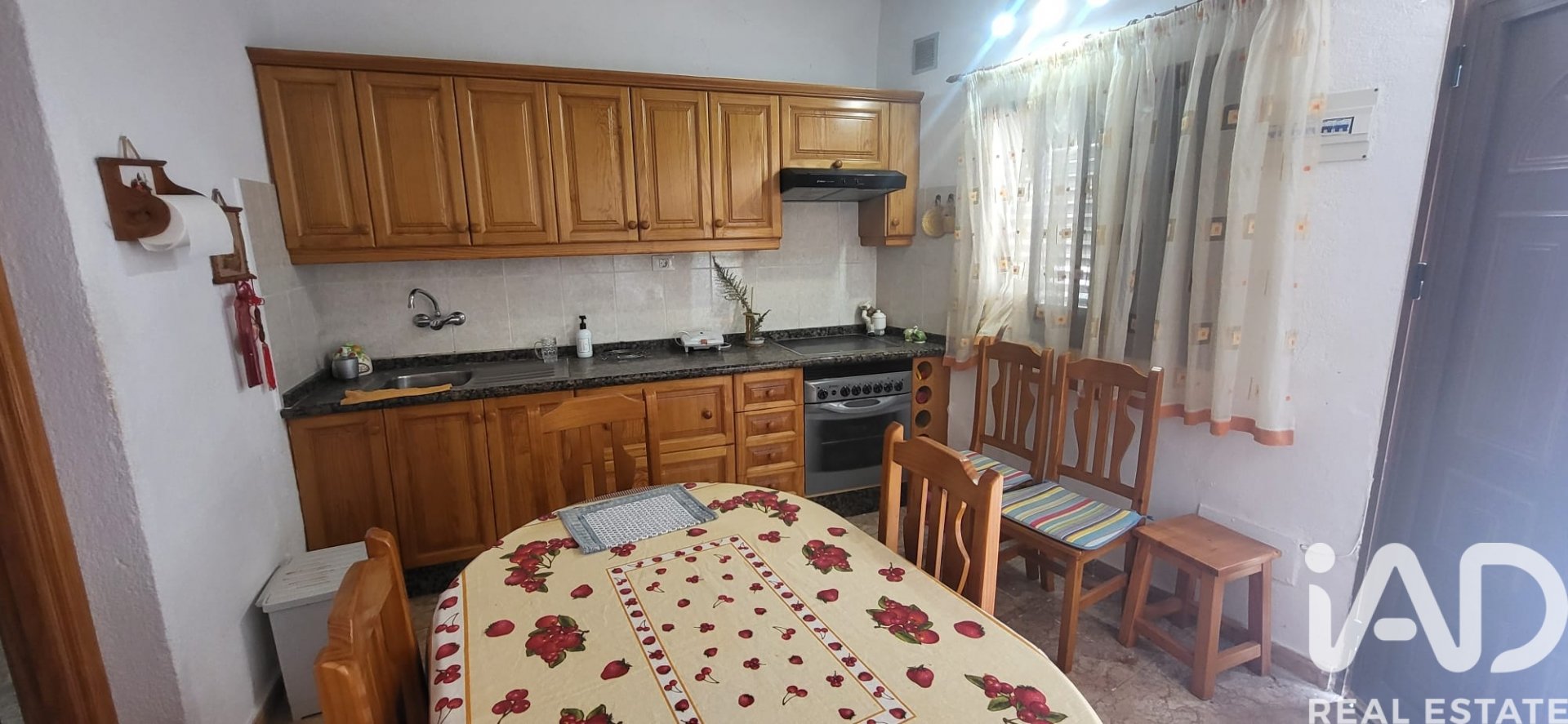 Dom w Granadilla de Abona, Tenerife, Hiszpania 5 sypialni, 211 mkw. nr 188451