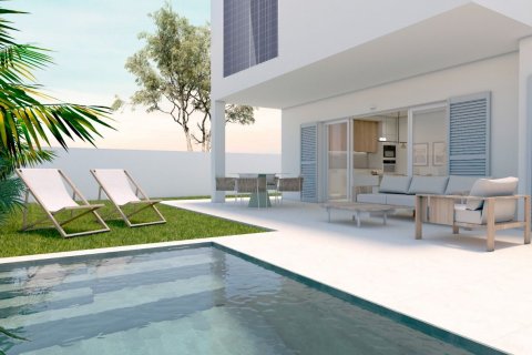 Bungalow w Pilar de la Horadada, Alicante, Hiszpania 3 sypialnie, 84 mkw. nr 113486
