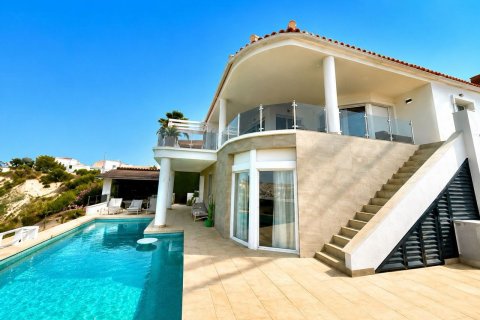 Villa in Ciudad Quesada, Alicante, Spain 4 bedrooms, 280 sq.m. No. 190387