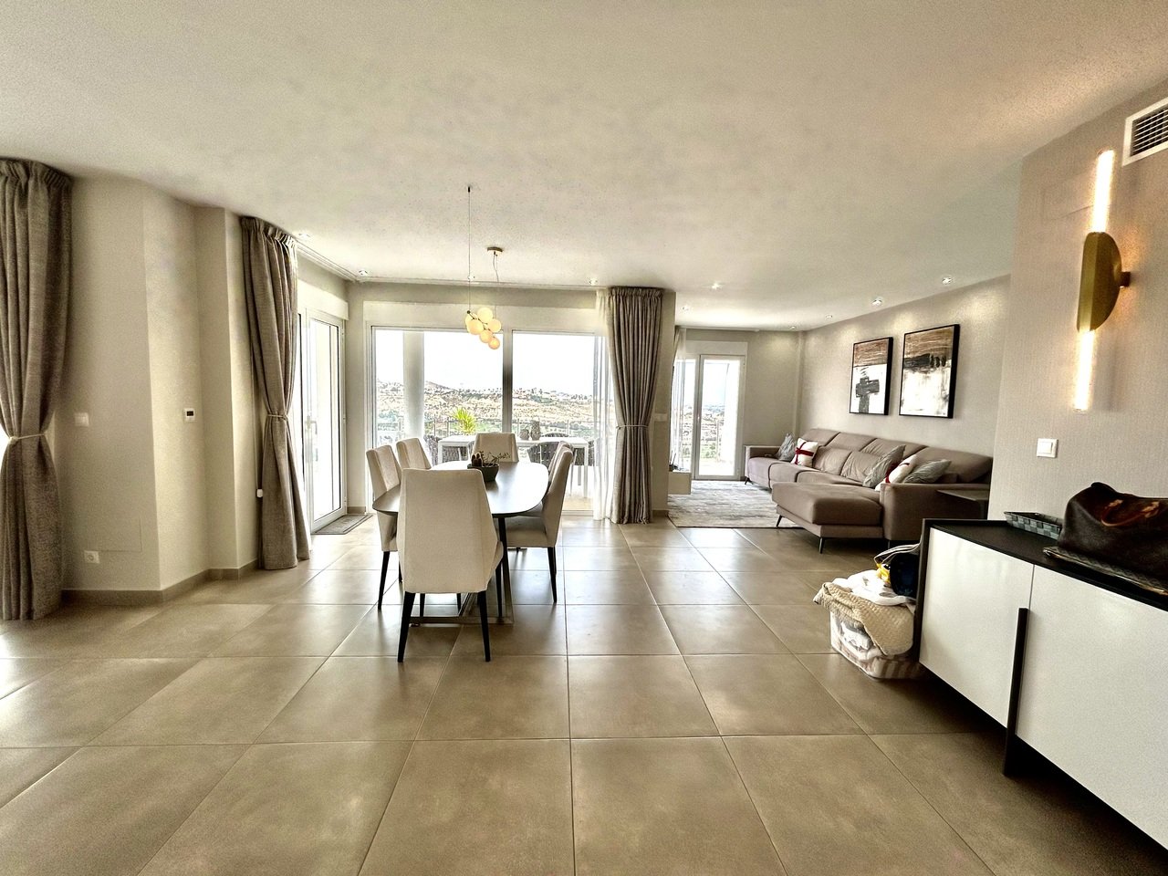 Villa Ciudad Quesada, Alicante, Spānijā 4 istabas, 280 m2 Nr. 190387
