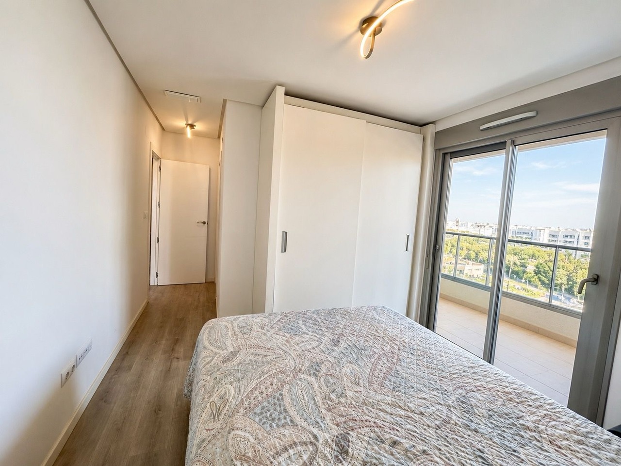 Apartamento en Alicante, España 2 dormitorios, 64 m2 No. 190388