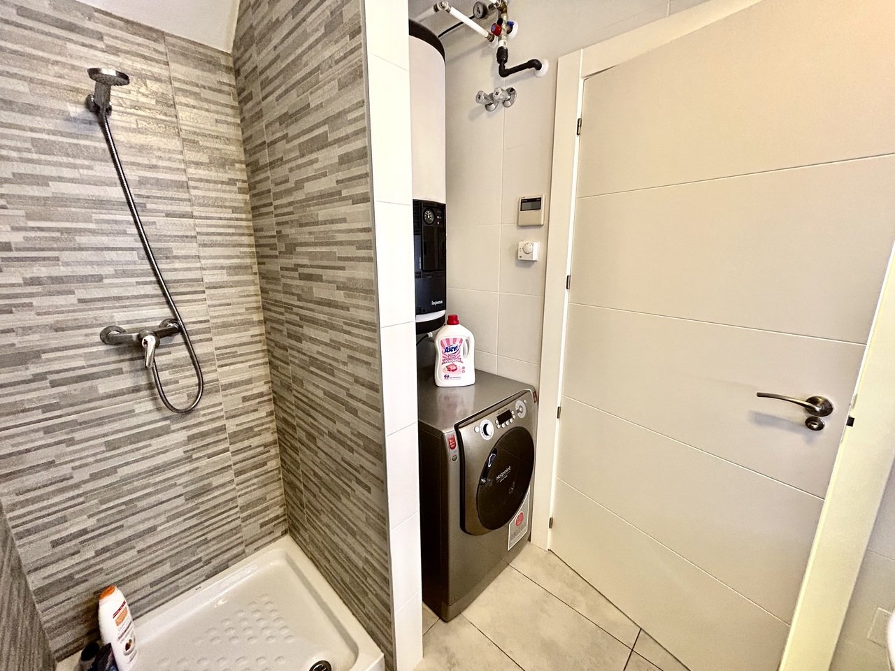 Apartamento en Alicante, España 2 dormitorios, 64 m2 No. 190388