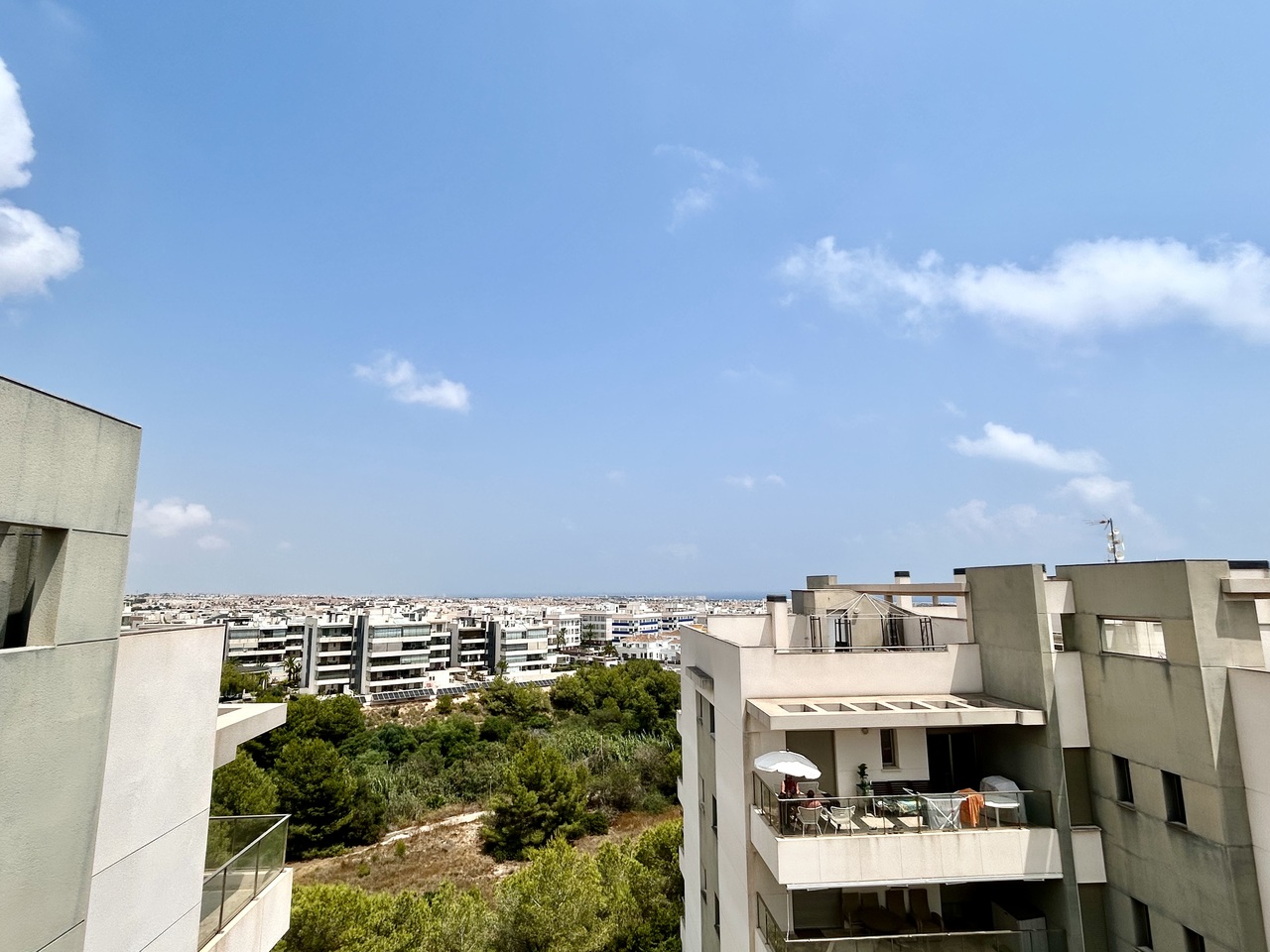 Apartamento en Alicante, España 2 dormitorios, 64 m2 No. 190388