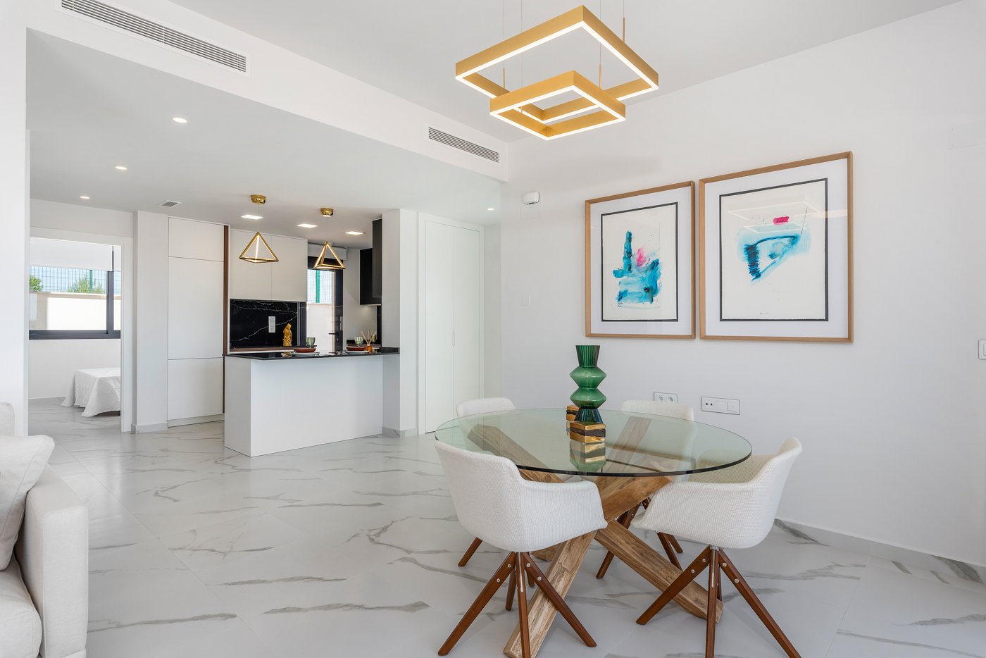 Bungalowi San Miguel de Salinas, Alicante, Espanja 3 makuuhuonetta, 225 m2 No. 136583