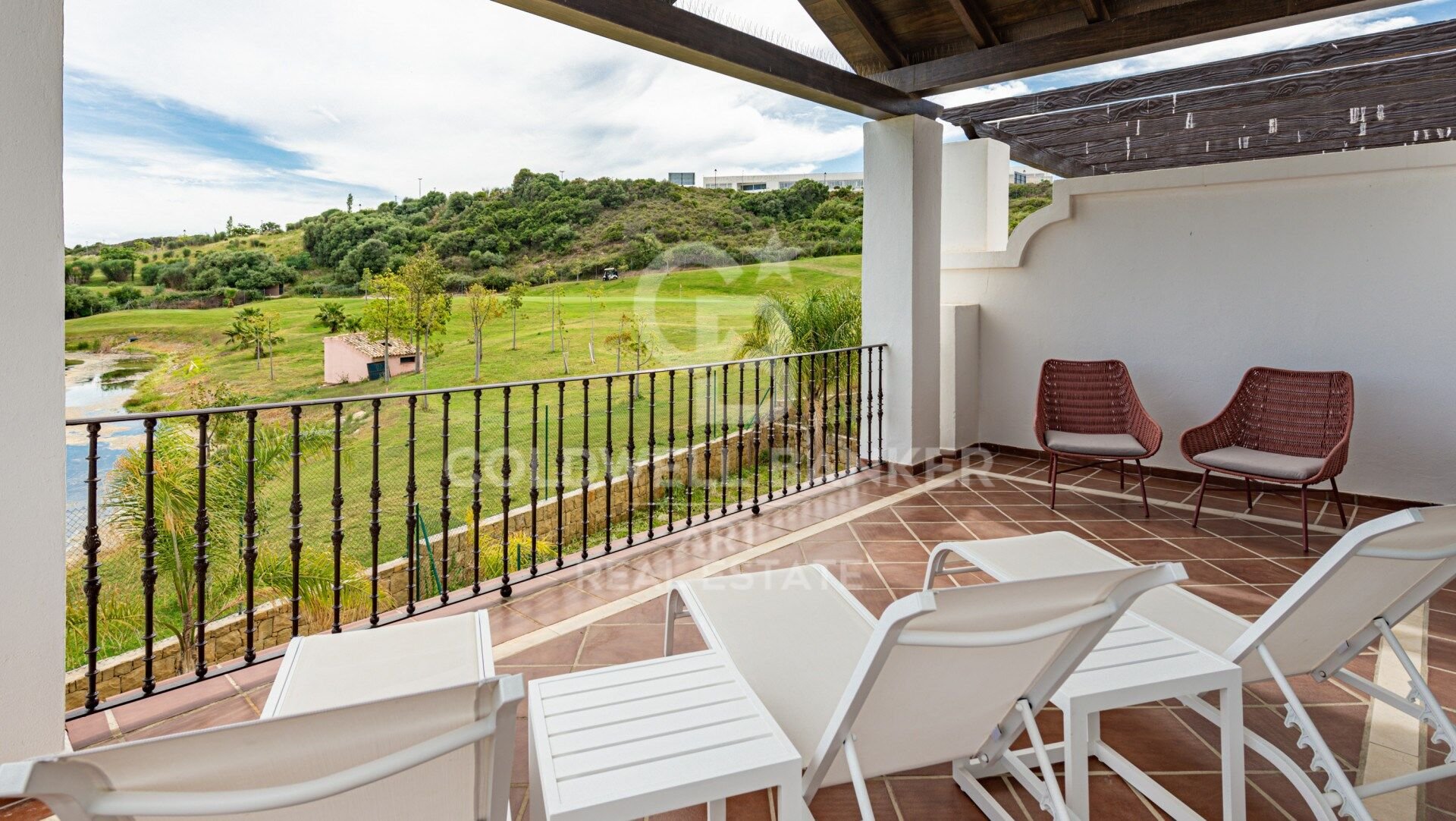 Villa i Estepona, Malaga, Spanien 3 sovrum, 170 kvm. Nr. 157273