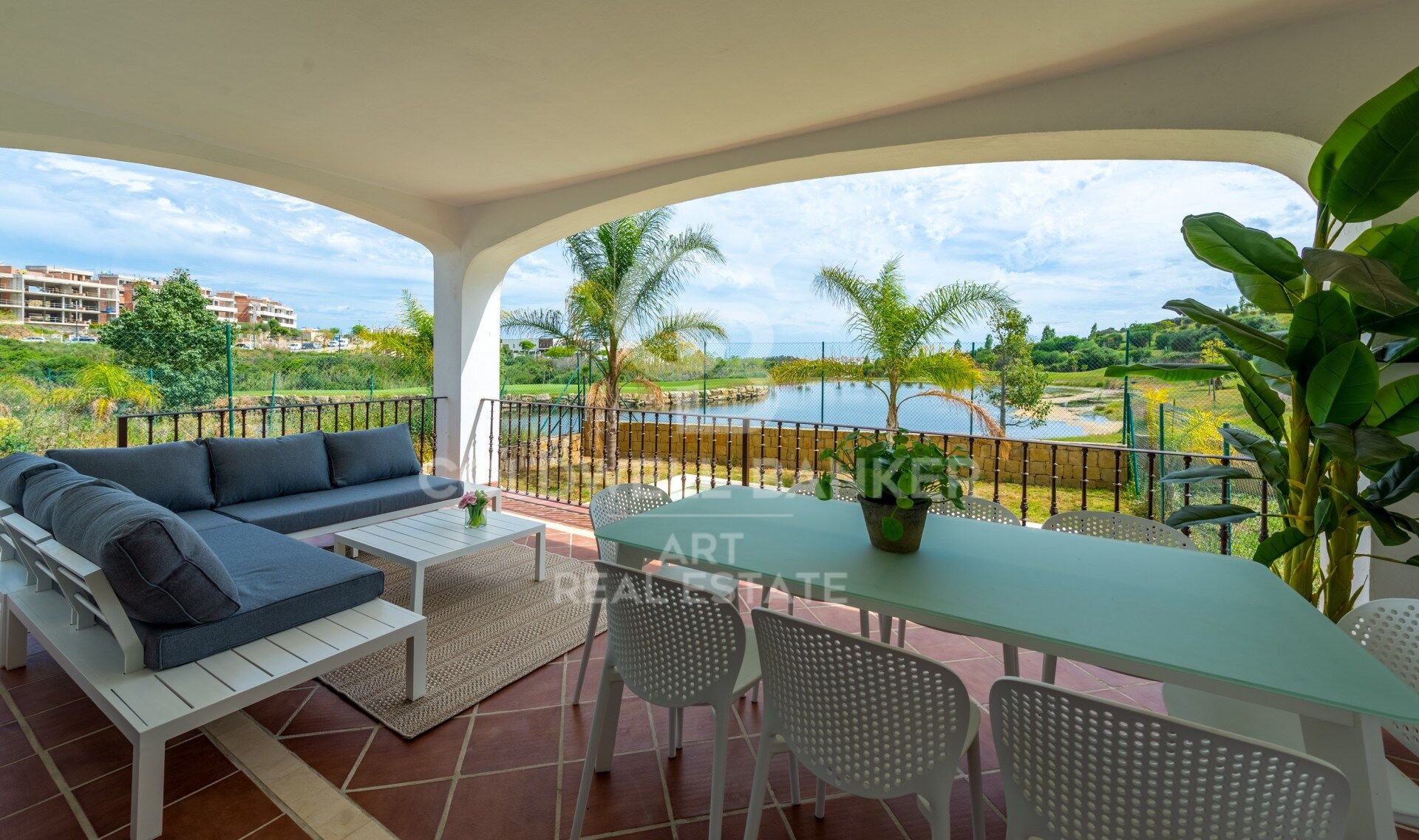 Villa i Estepona, Malaga, Spanien 3 sovrum, 170 kvm. Nr. 157273