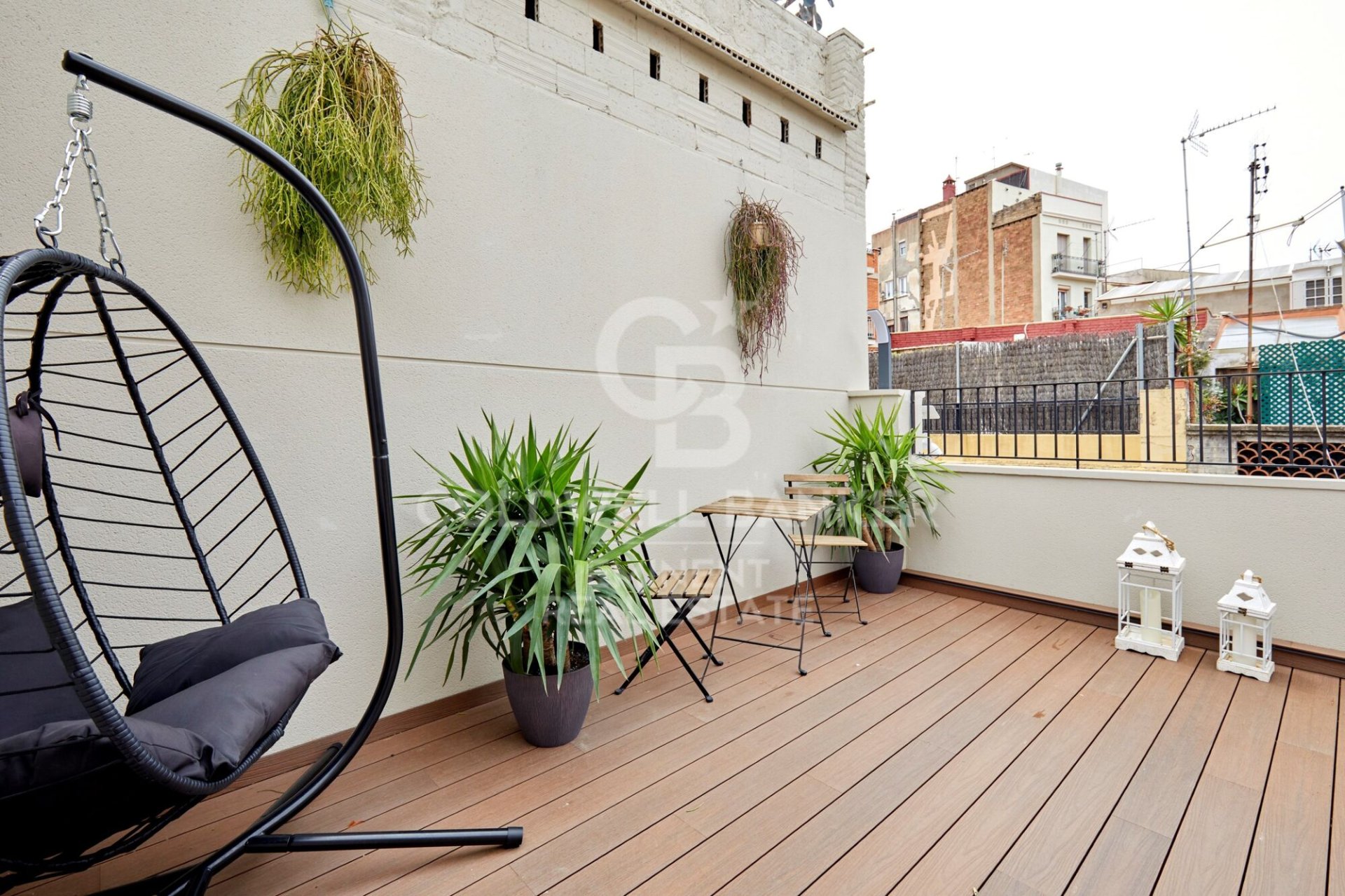 Bliźniak w Barcelona, Hiszpania 2 sypialnie, 96 mkw. nr 158696