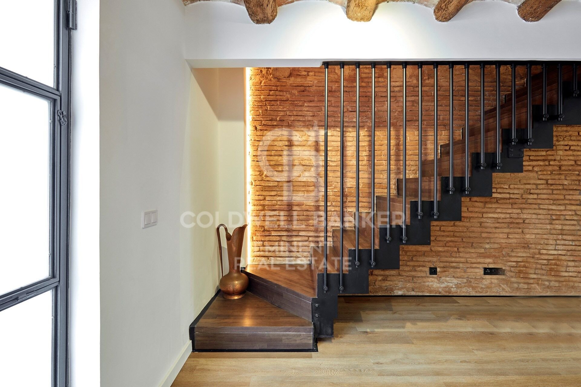 Bliźniak w Barcelona, Hiszpania 2 sypialnie, 96 mkw. nr 158696