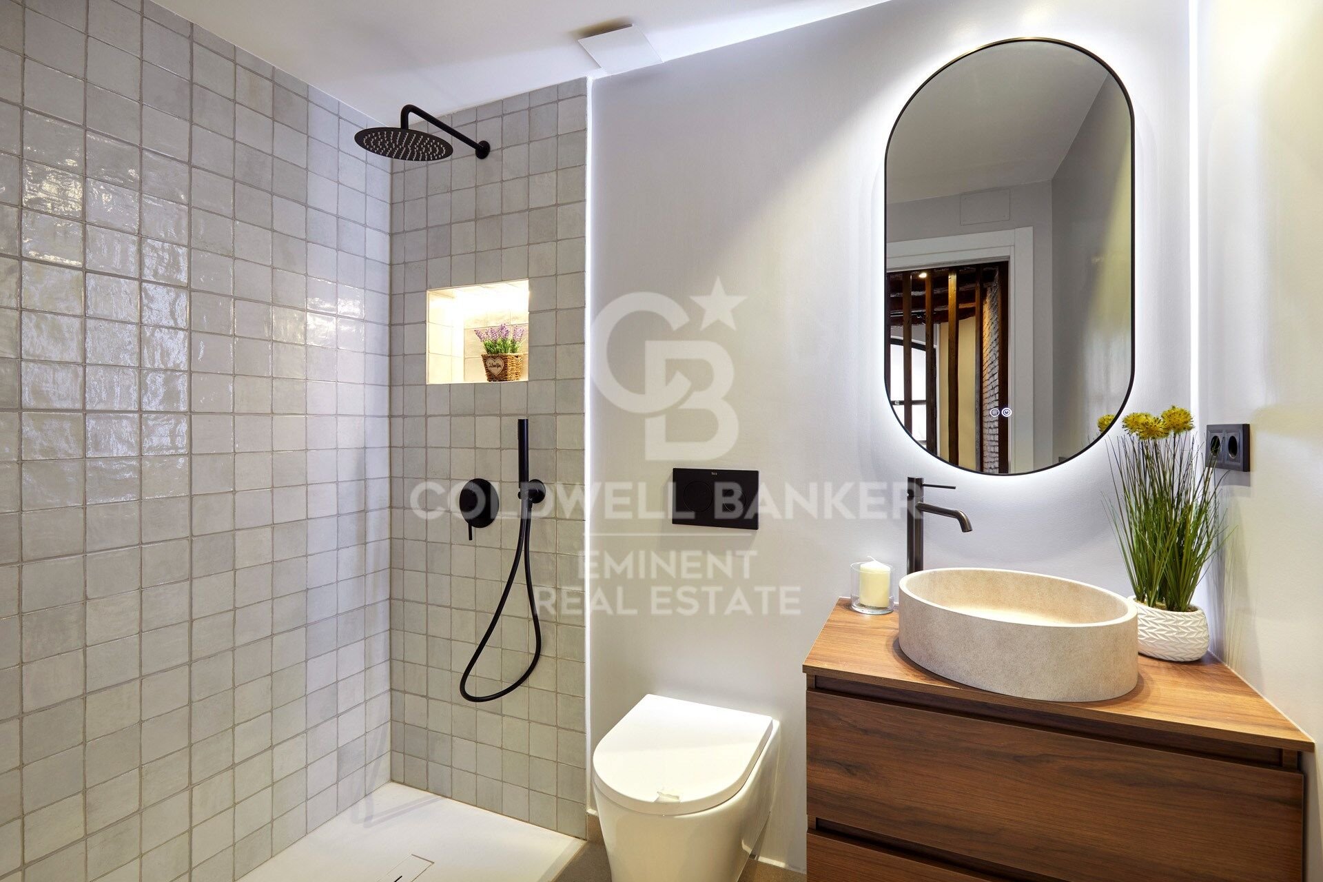 Bliźniak w Barcelona, Hiszpania 2 sypialnie, 96 mkw. nr 158696