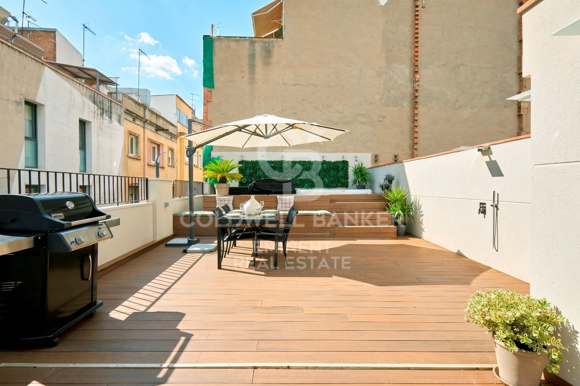 Bliźniak w Barcelona, Hiszpania 2 sypialnie, 96 mkw. nr 158696