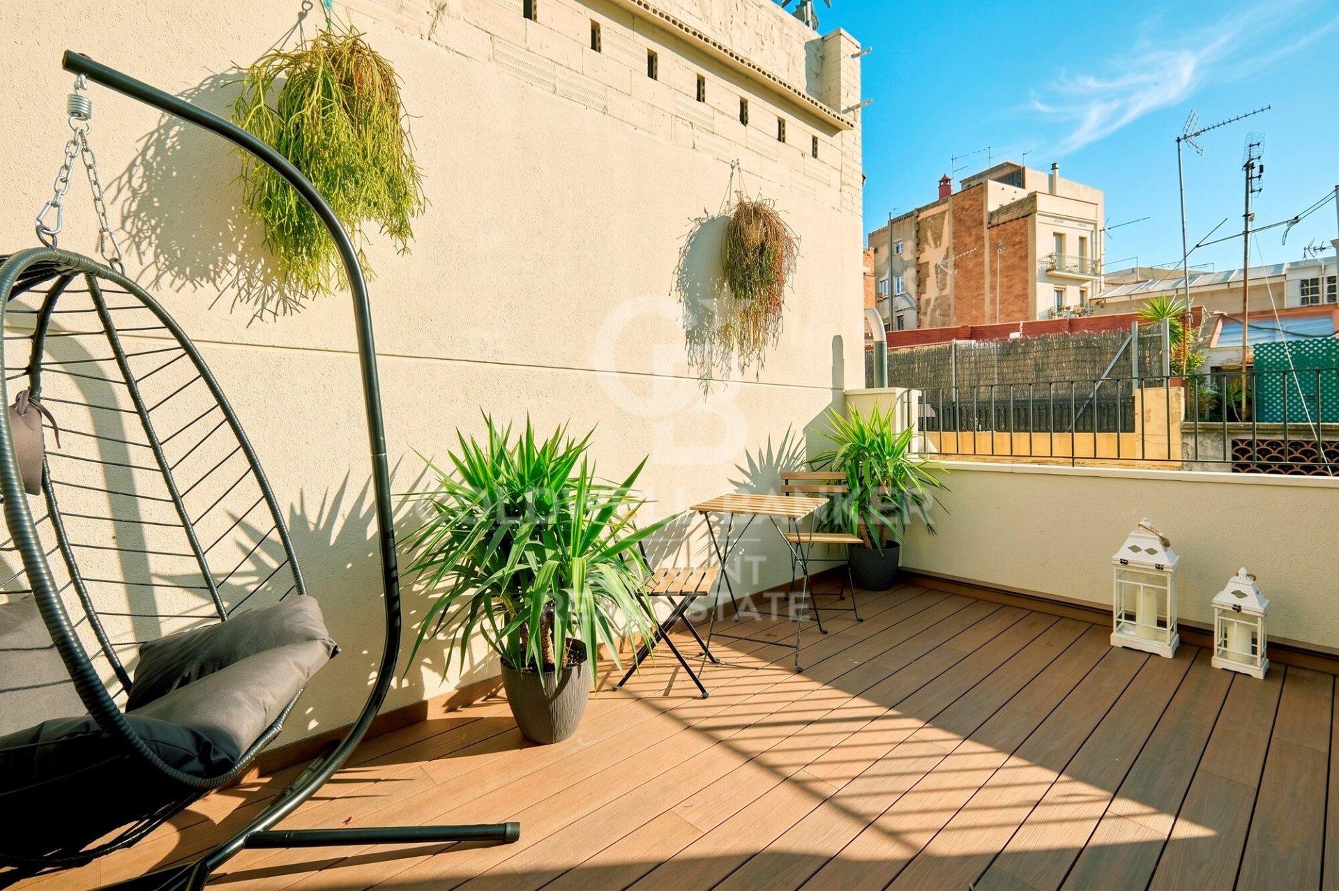 Bliźniak w Barcelona, Hiszpania 2 sypialnie, 96 mkw. nr 158696