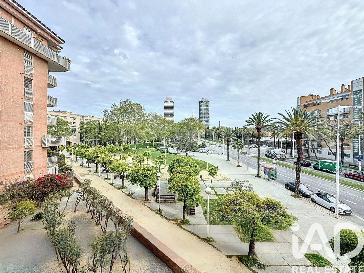 Apartment in Barcelona, Spain 3 bedrooms, 135 sq.m. No. 152589