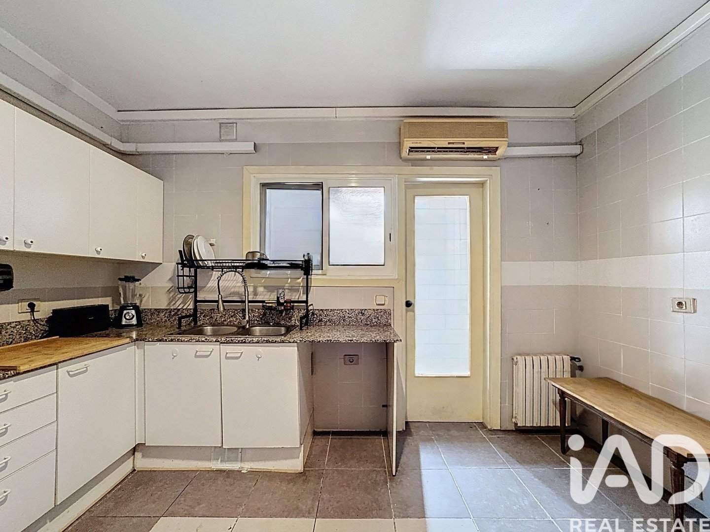 Apartment in Barcelona, Spain 3 bedrooms, 135 sq.m. No. 152589