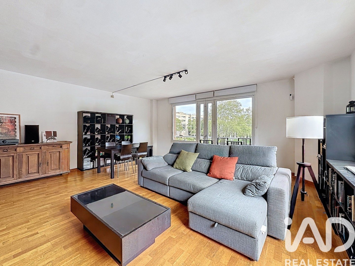 Apartment in Barcelona, Spain 3 bedrooms, 135 sq.m. No. 152589