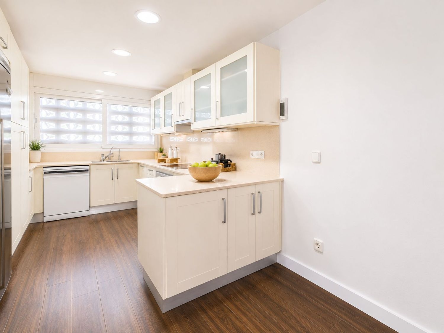 Apartamento en Gavà, Barcelona, España 3 dormitorios, 192 m2 No. 192064