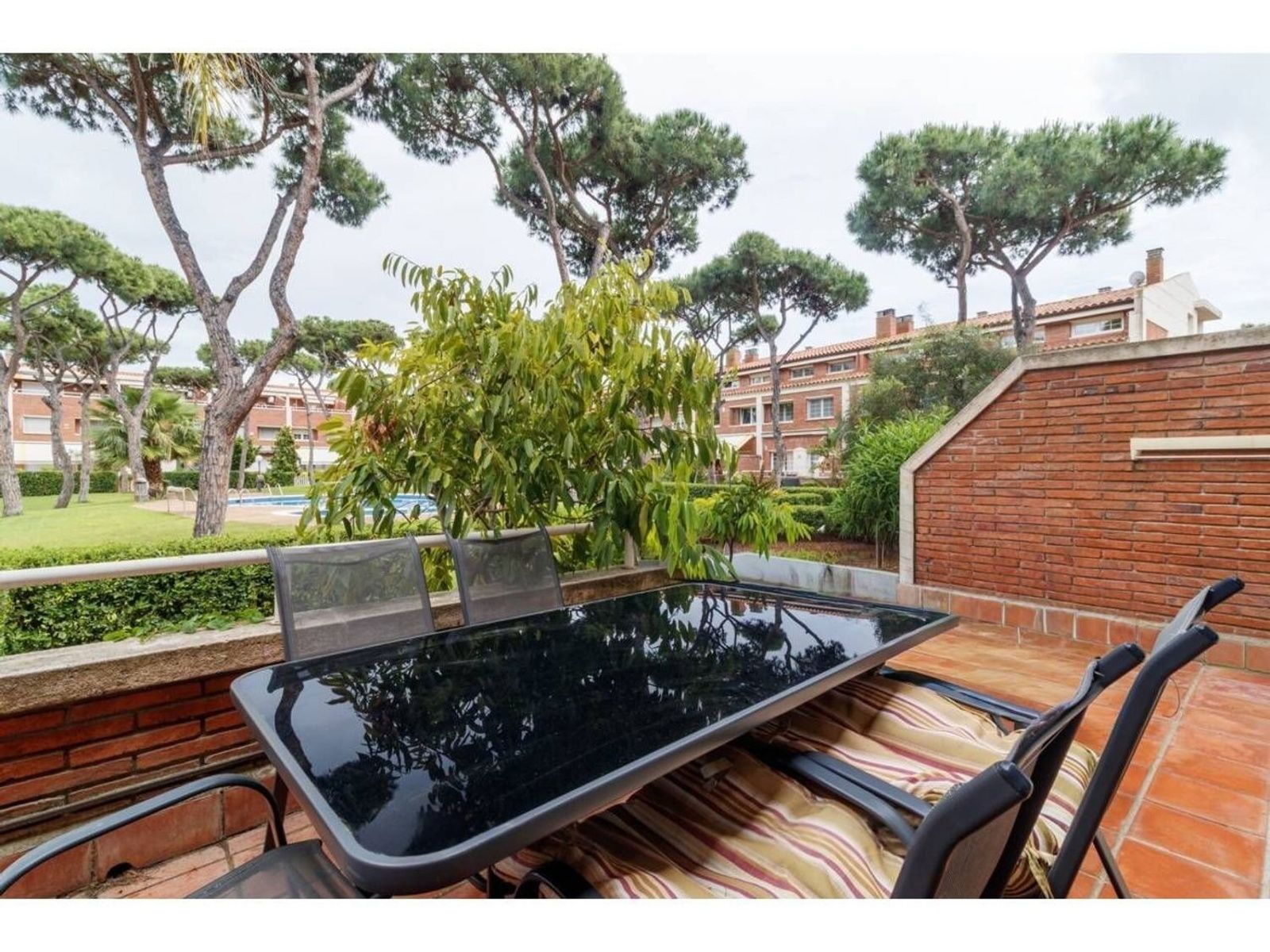 Dzīvoklis Gava, Barcelona, Spānijā 5 istabas, 292 m2 Nr. 192061
