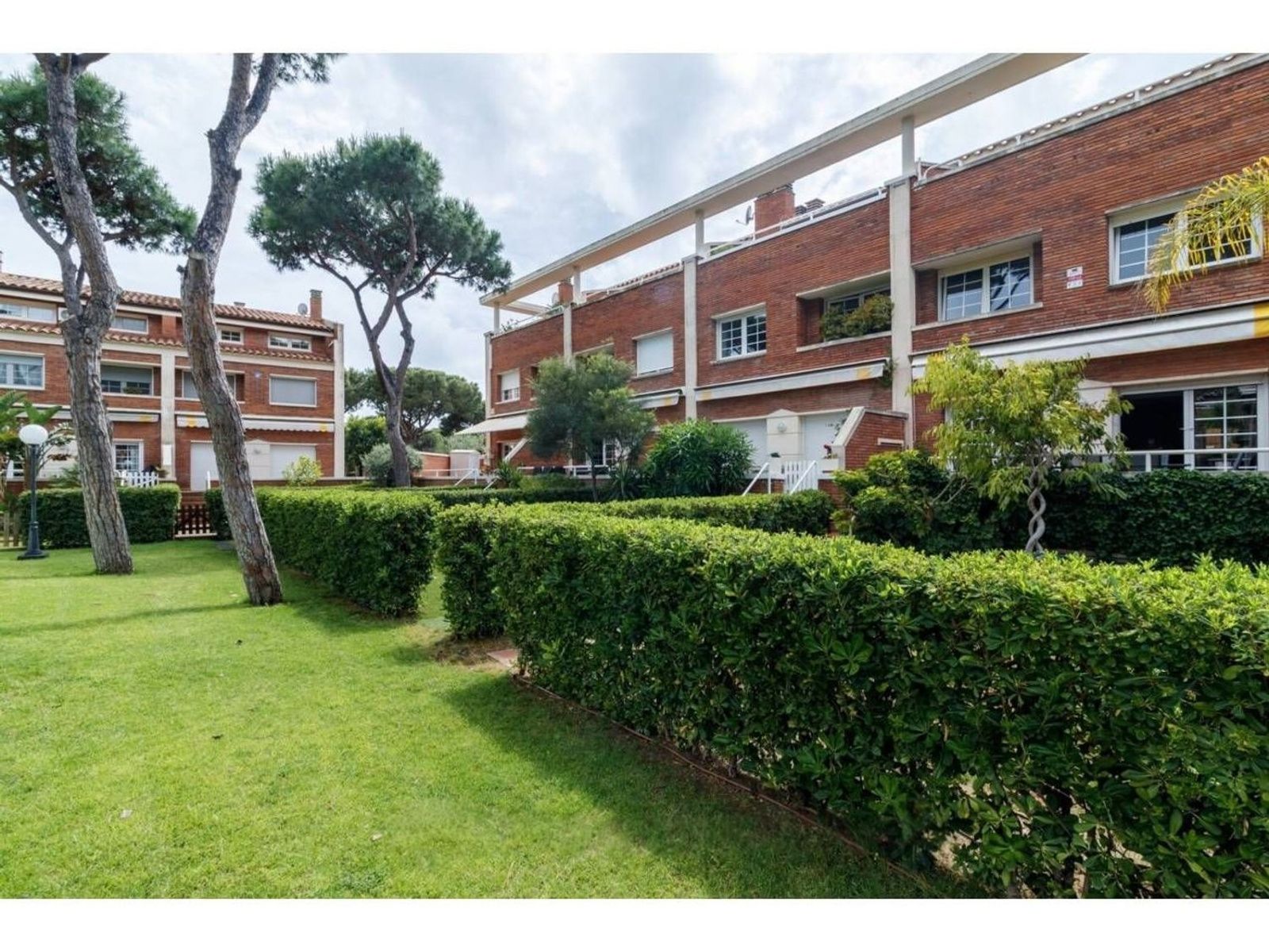 Dzīvoklis Gava, Barcelona, Spānijā 5 istabas, 292 m2 Nr. 192061