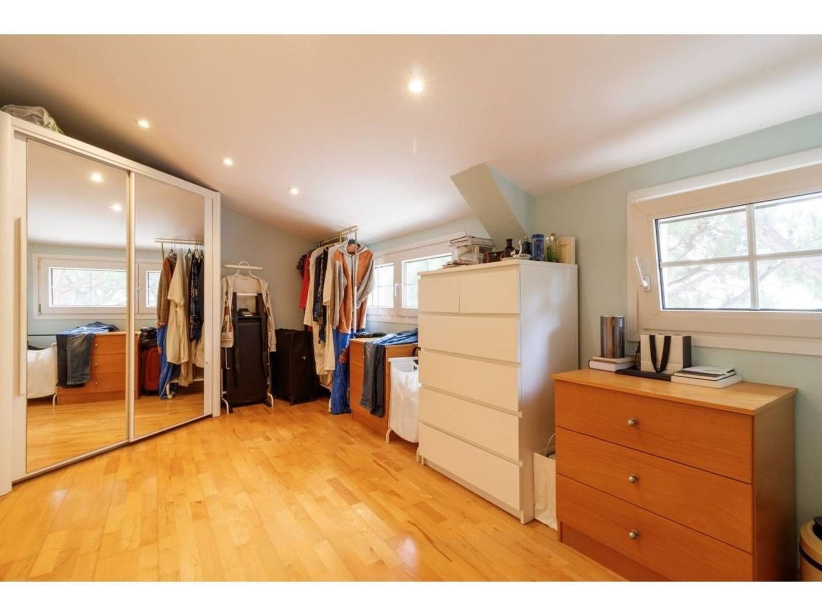 Dzīvoklis Gava, Barcelona, Spānijā 5 istabas, 292 m2 Nr. 192061