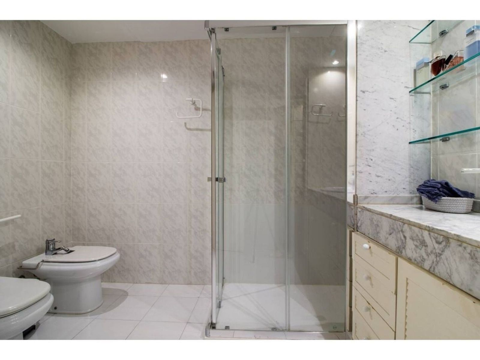 Dzīvoklis Gava, Barcelona, Spānijā 5 istabas, 292 m2 Nr. 192061