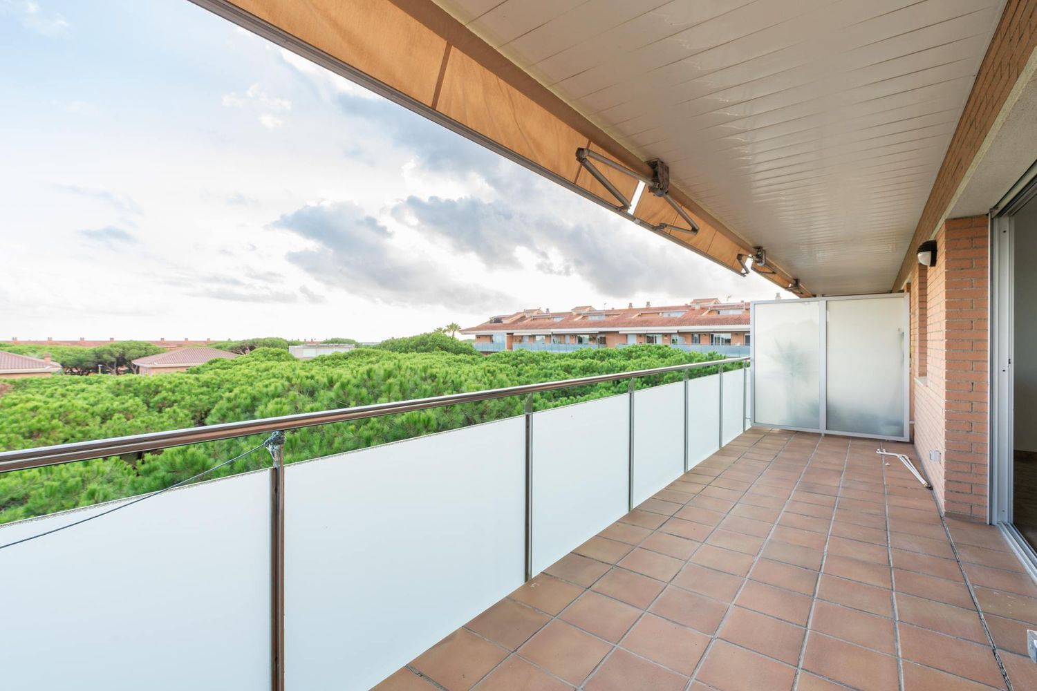 Dzīvoklis Gava, Barcelona, Spānijā 4 istabas, 153 m2 Nr. 192063