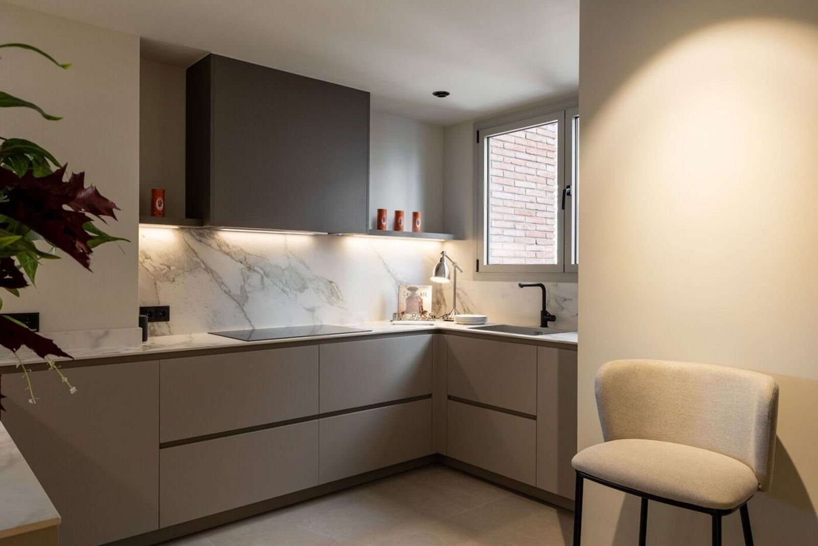 Wohnung in Barcelona, Spanien 5 Schlafzimmer, 200 m2 Nr. 192060