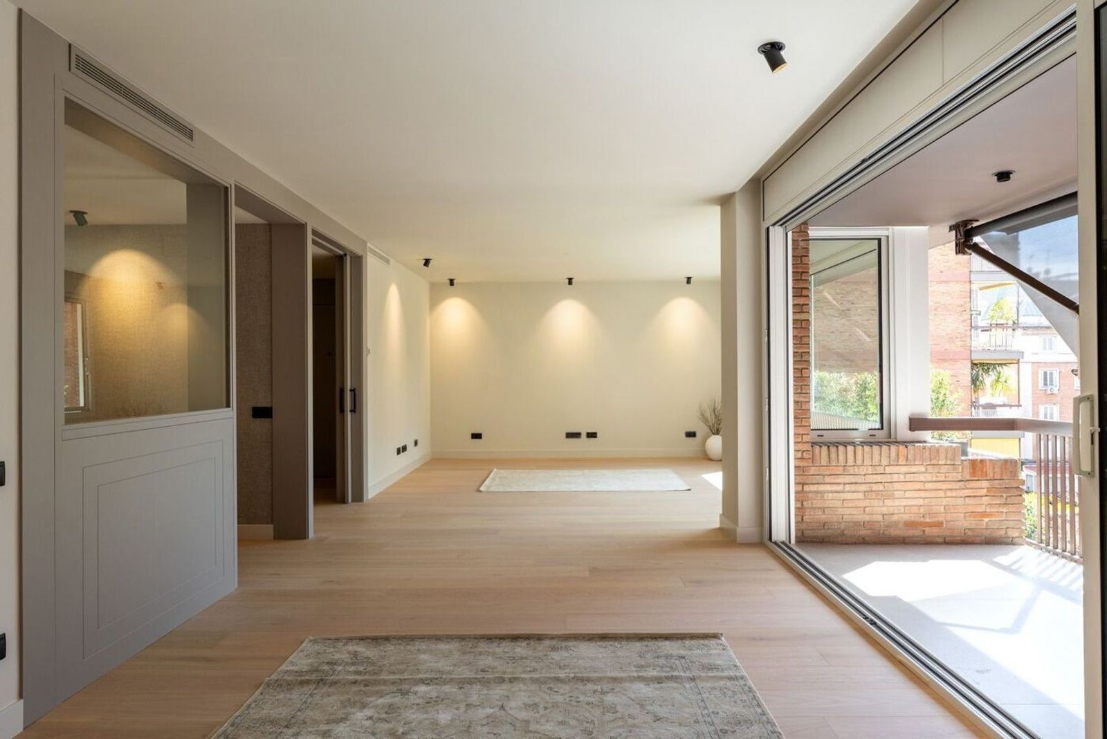Wohnung in Barcelona, Spanien 5 Schlafzimmer, 200 m2 Nr. 192060