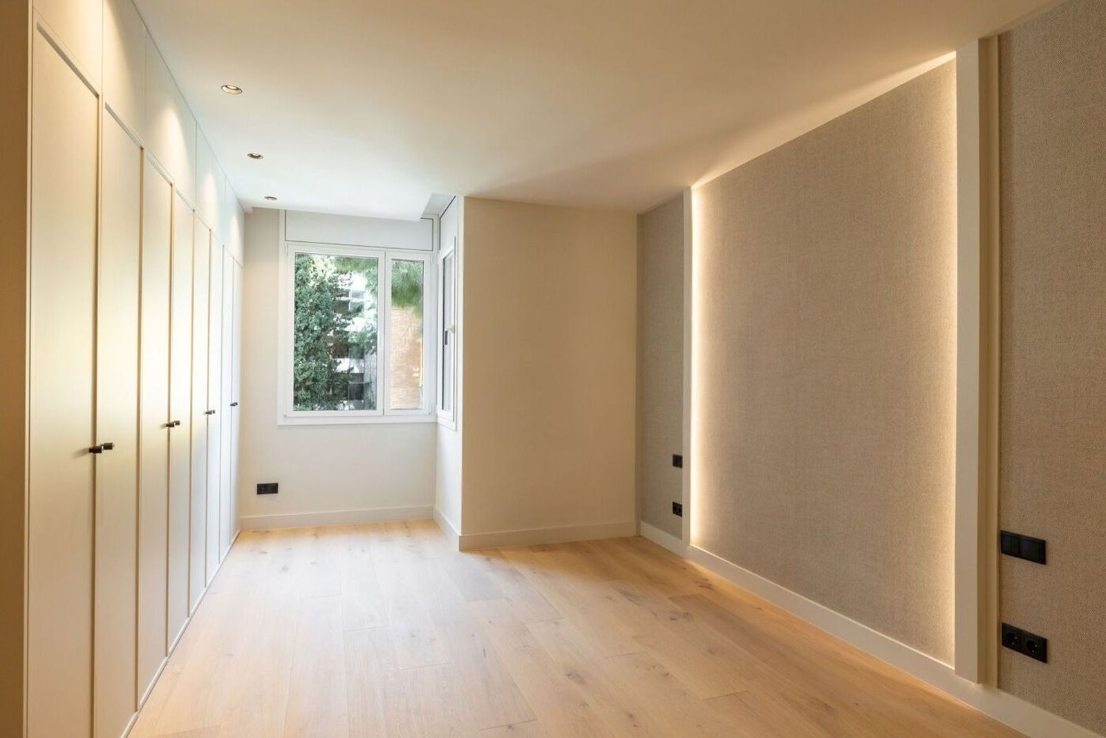 Wohnung in Barcelona, Spanien 5 Schlafzimmer, 200 m2 Nr. 192060