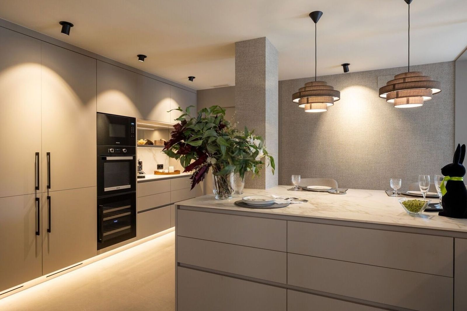 Wohnung in Barcelona, Spanien 5 Schlafzimmer, 200 m2 Nr. 192060