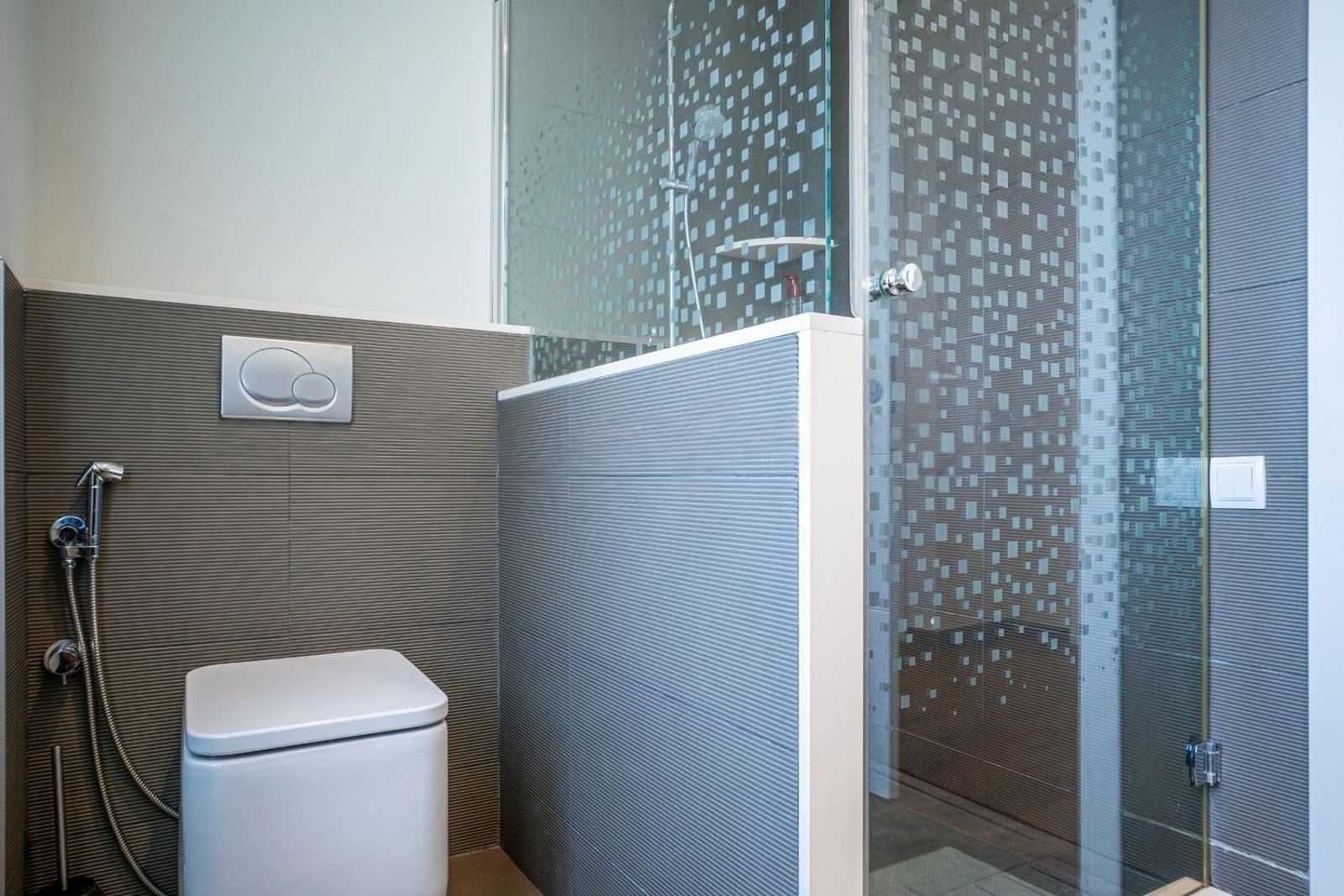 Apartamento en Barcelona, España 5 dormitorios, 203 m2 No. 192058