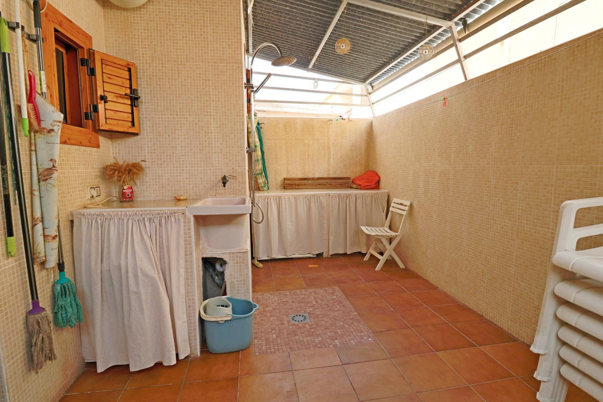 Radhus i Torrevieja, Alicante, Spanien 3 sovrum, 85 kvm. Nr. 190319