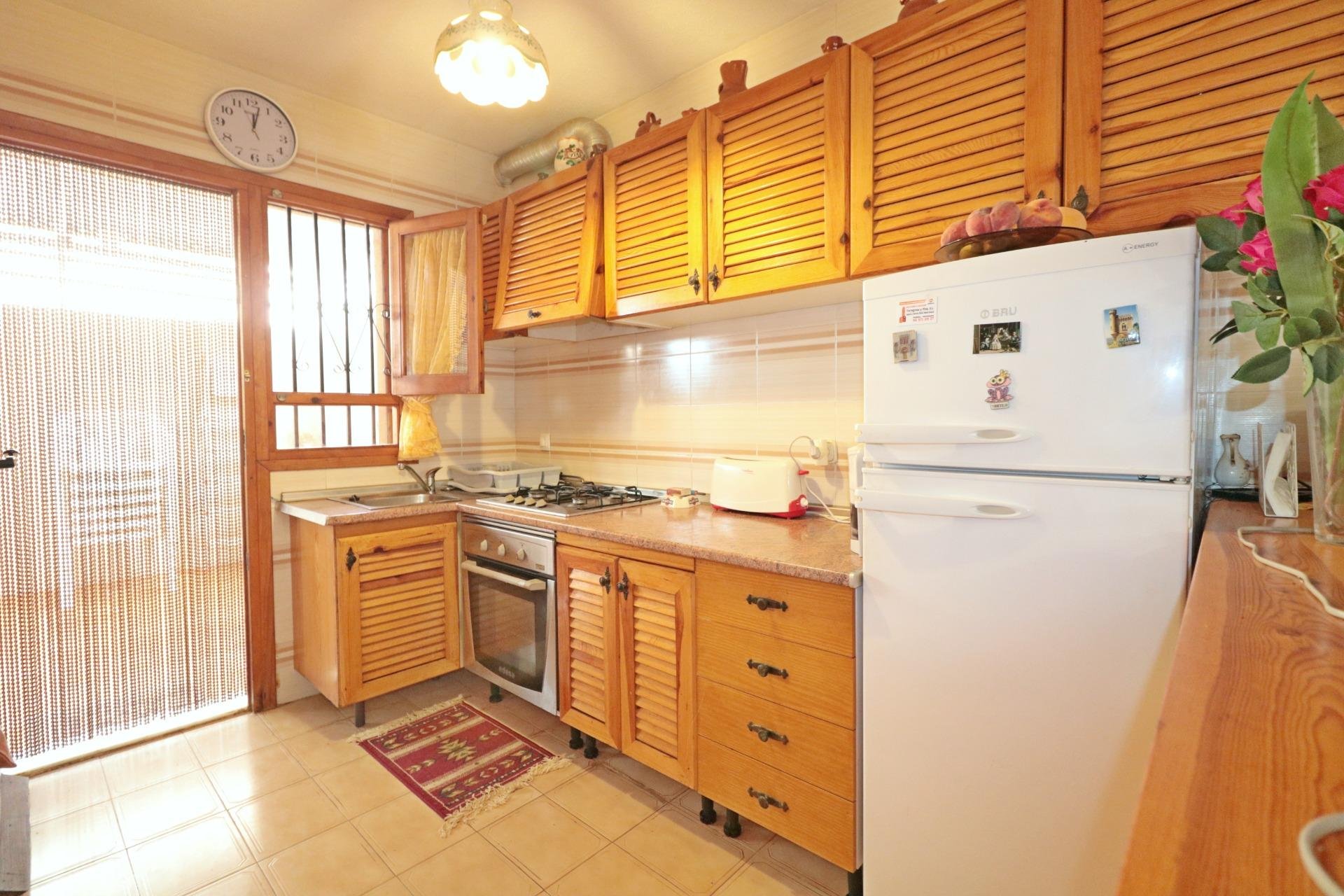 Radhus i Torrevieja, Alicante, Spanien 3 sovrum, 85 kvm. Nr. 190319