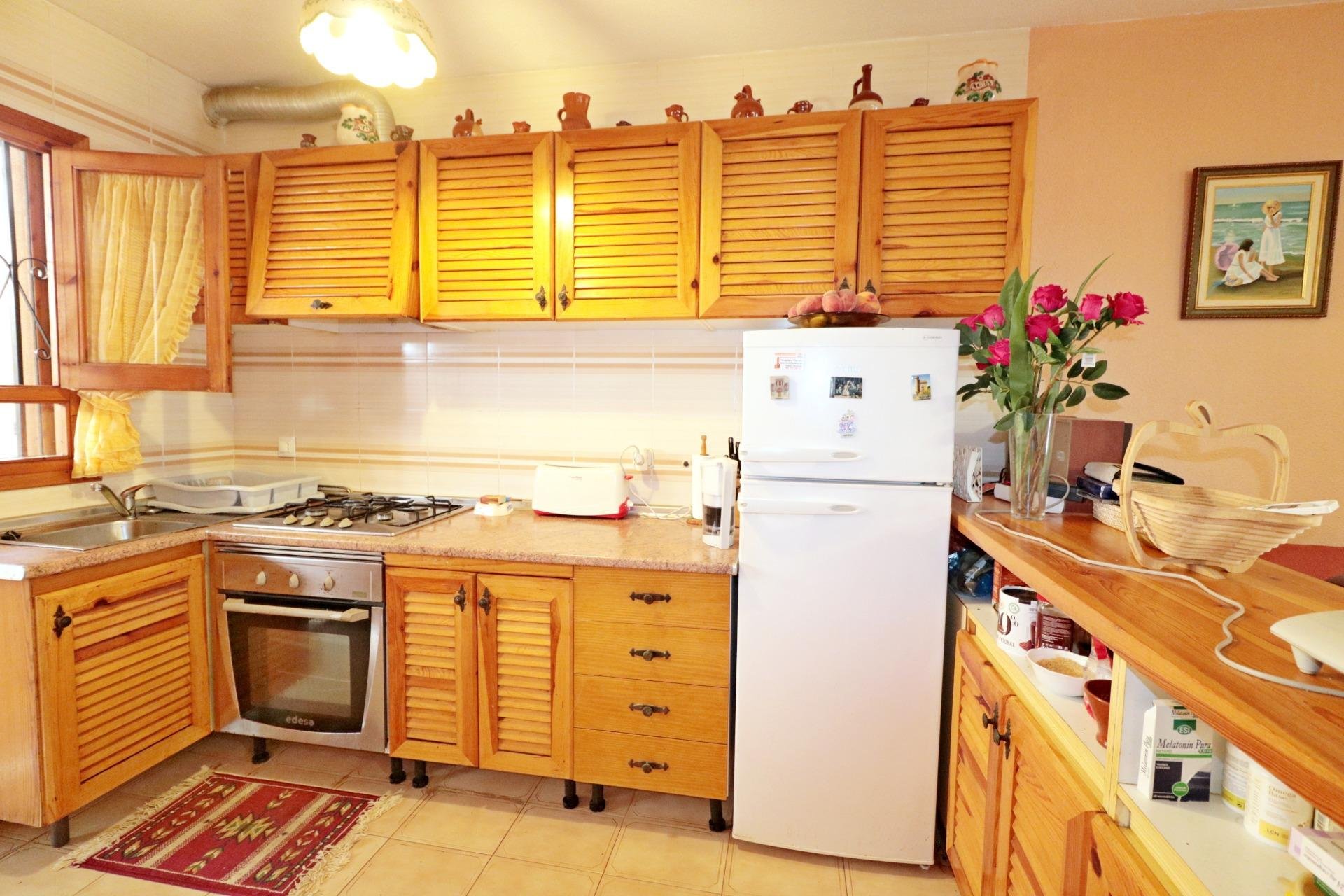 Radhus i Torrevieja, Alicante, Spanien 3 sovrum, 85 kvm. Nr. 190319