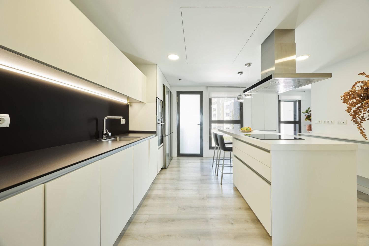 Wohnung in Madrid, Spanien 4 Schlafzimmer, 200 m2 Nr. 143141