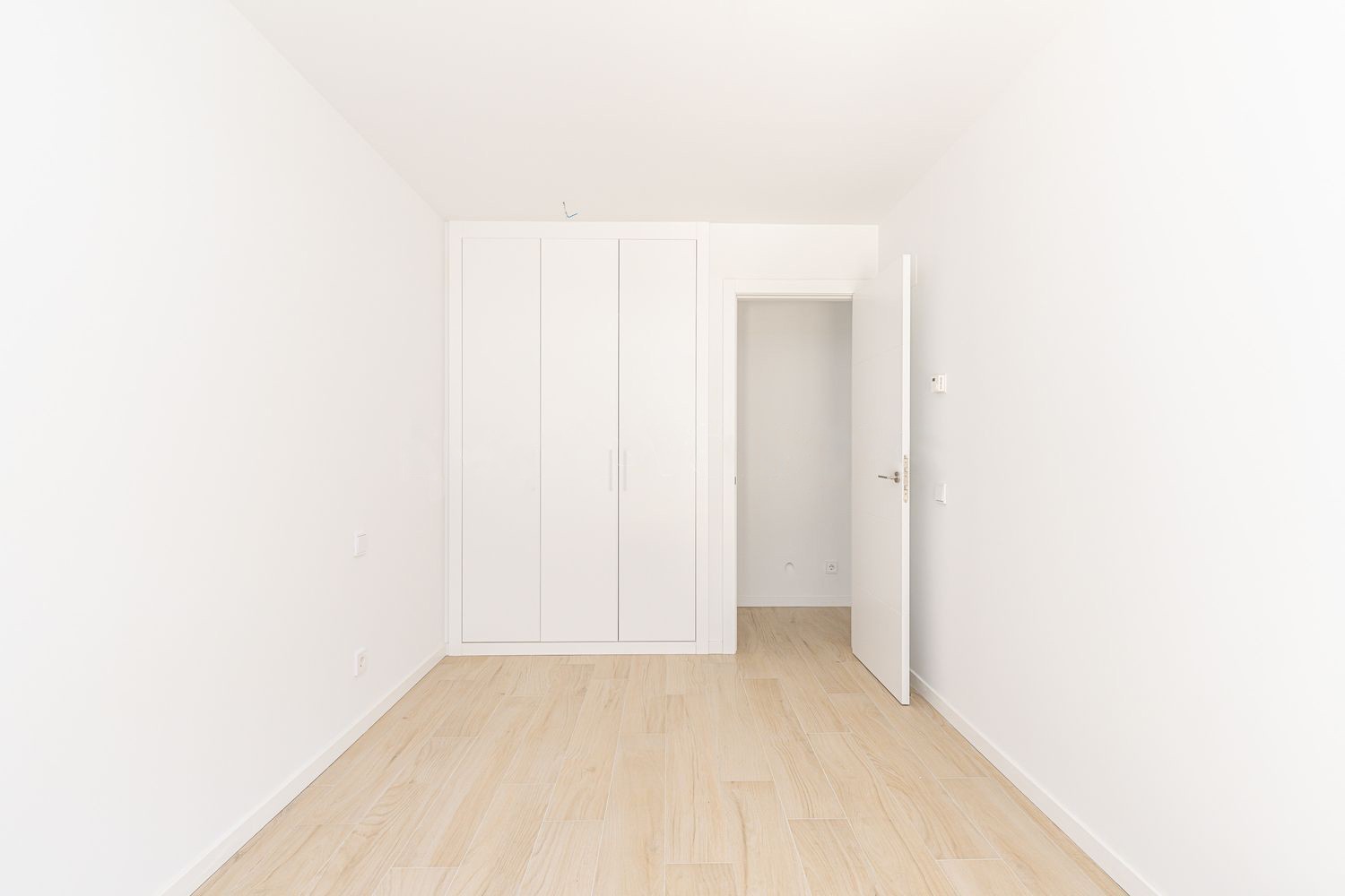 Apartment à Madrid, Espagne 3 chambres, 217 m2 No. 143139
