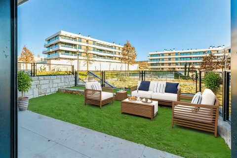 Apartment in Madrid, Spain 3 bedrooms, 217 sq.m. No. 143139