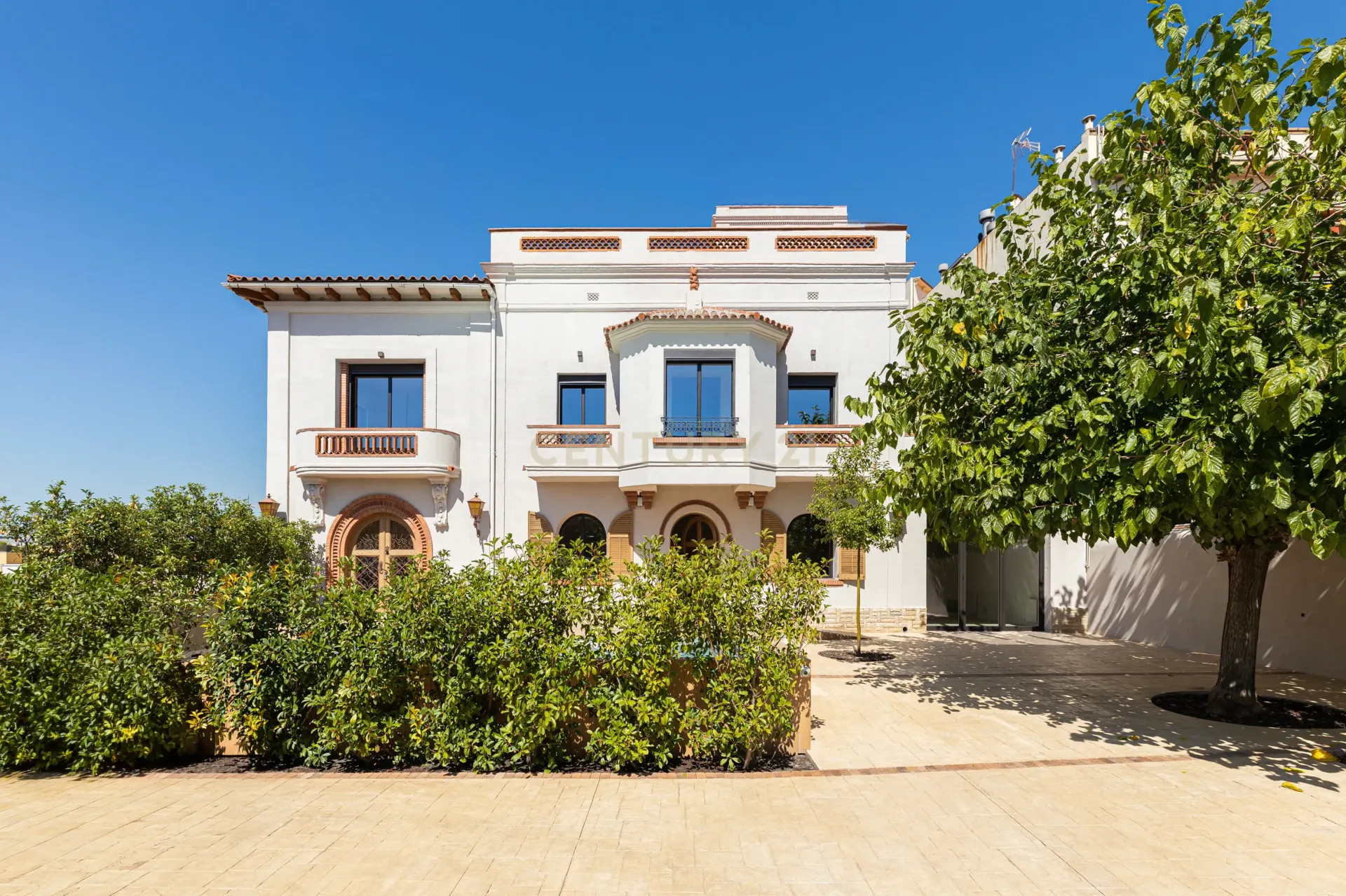 Hus i Sant Just Desvern, Barcelona, Spanien 5 sovrum, 514 kvm. Nr. 196846