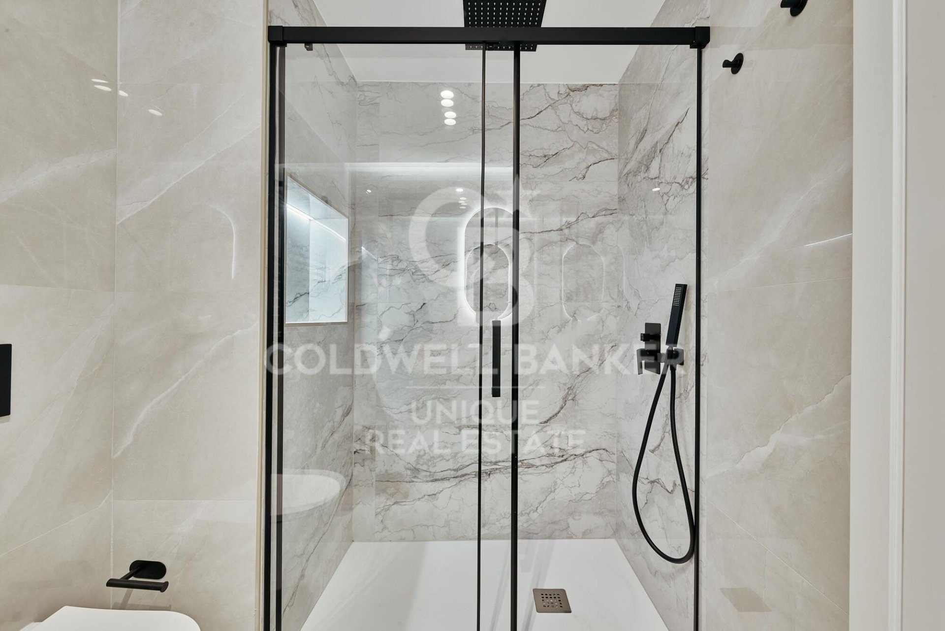 Apartament w Madrid, Hiszpania 3 sypialnie, 150 mkw. nr 157140