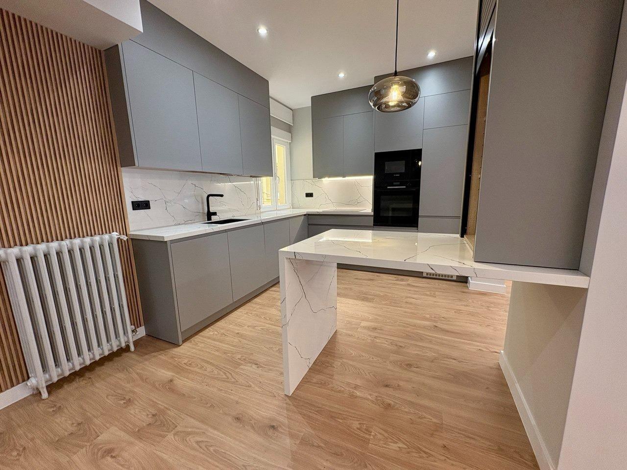 Apartment in Madrid, Spain 2 bedrooms, 111 sq.m. No. 165934