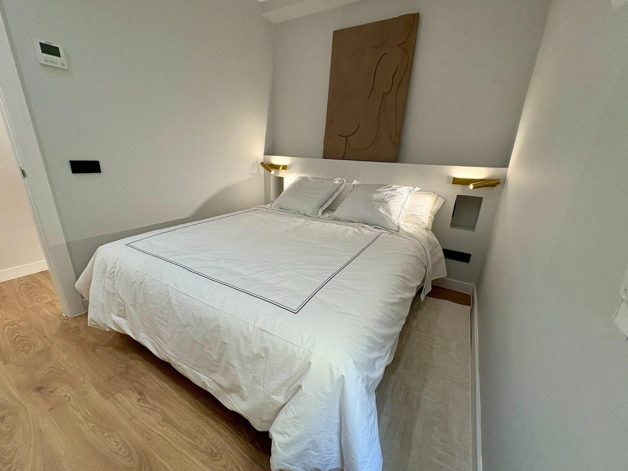 Apartment in Madrid, Spain 2 bedrooms, 111 sq.m. No. 165934