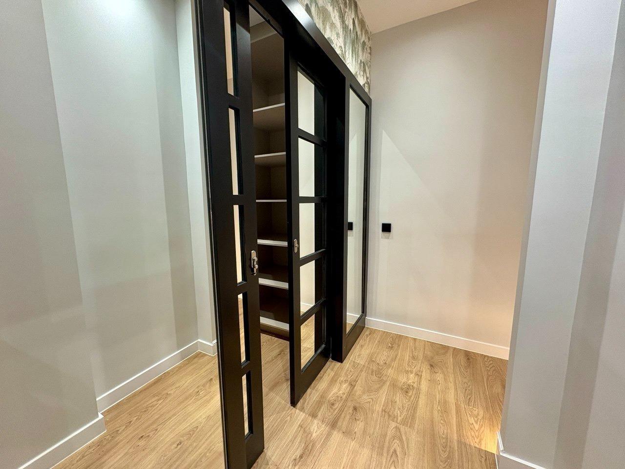 Apartment in Madrid, Spain 2 bedrooms, 111 sq.m. No. 165934