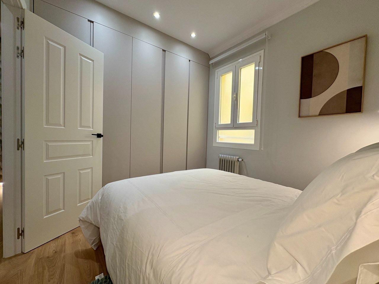 Apartment in Madrid, Spain 2 bedrooms, 111 sq.m. No. 165934