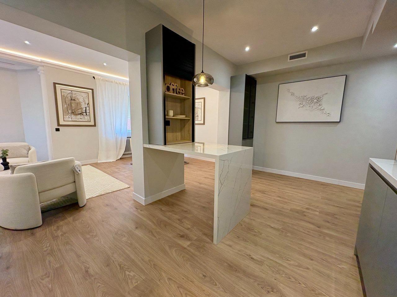 Apartment in Madrid, Spain 2 bedrooms, 111 sq.m. No. 165934