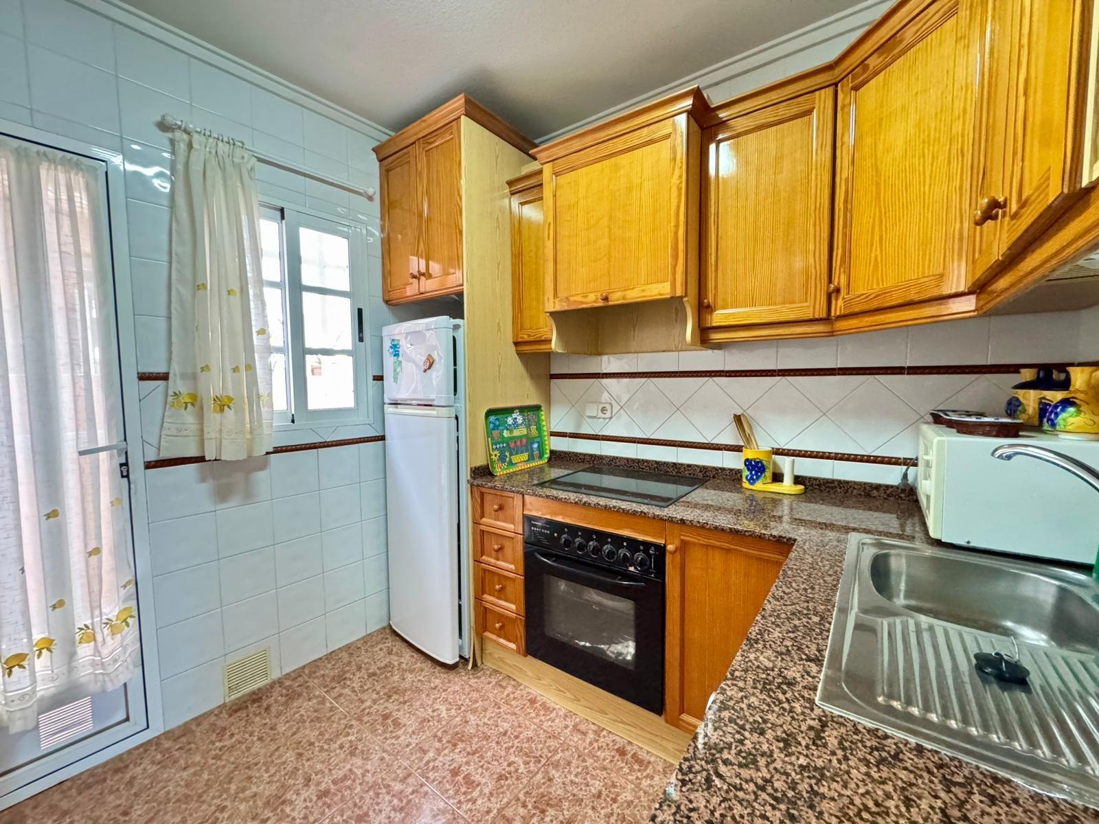 Appartamento a Torrevieja, Alicante, Spagna 3 camere da letto, 101 mq. N° 165929