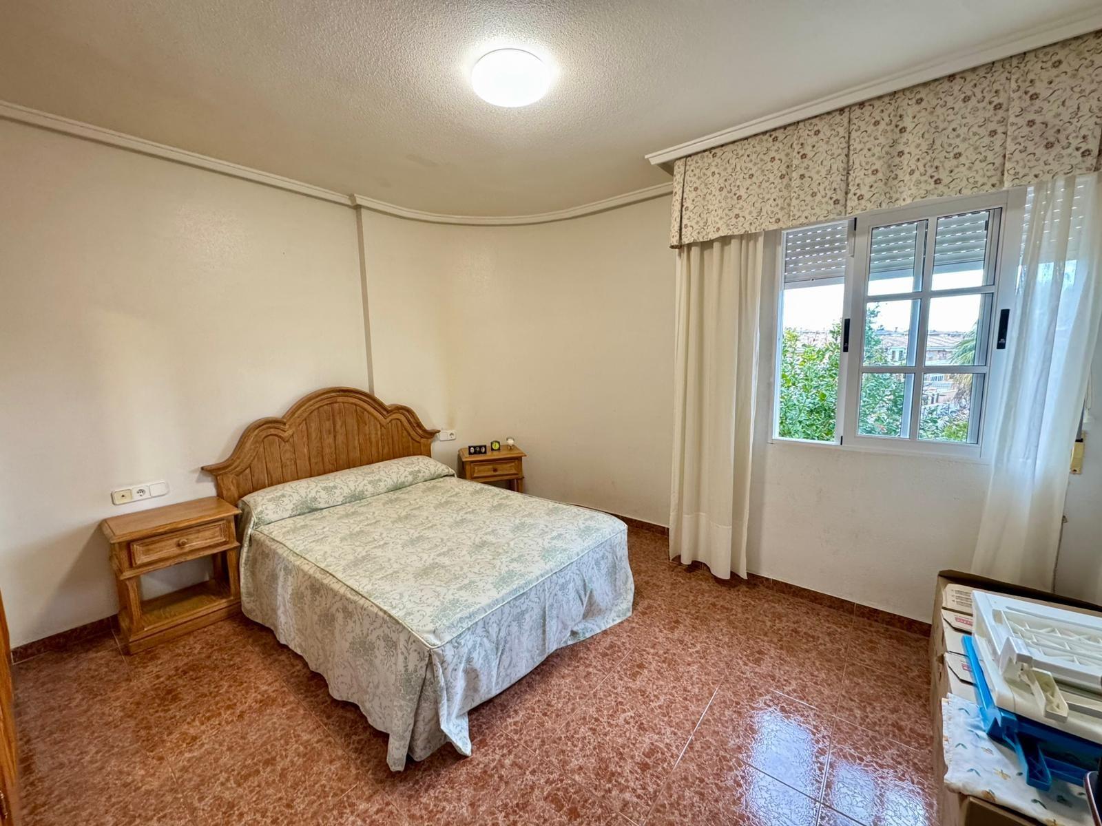 Appartamento a Torrevieja, Alicante, Spagna 3 camere da letto, 101 mq. N° 165929