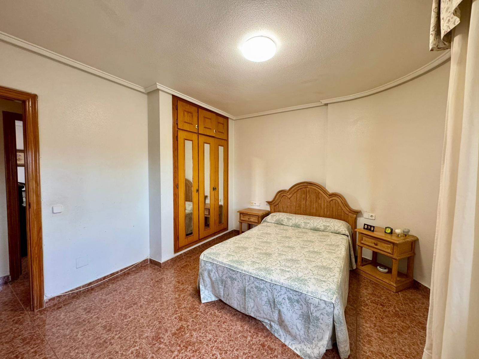 Appartamento a Torrevieja, Alicante, Spagna 3 camere da letto, 101 mq. N° 165929