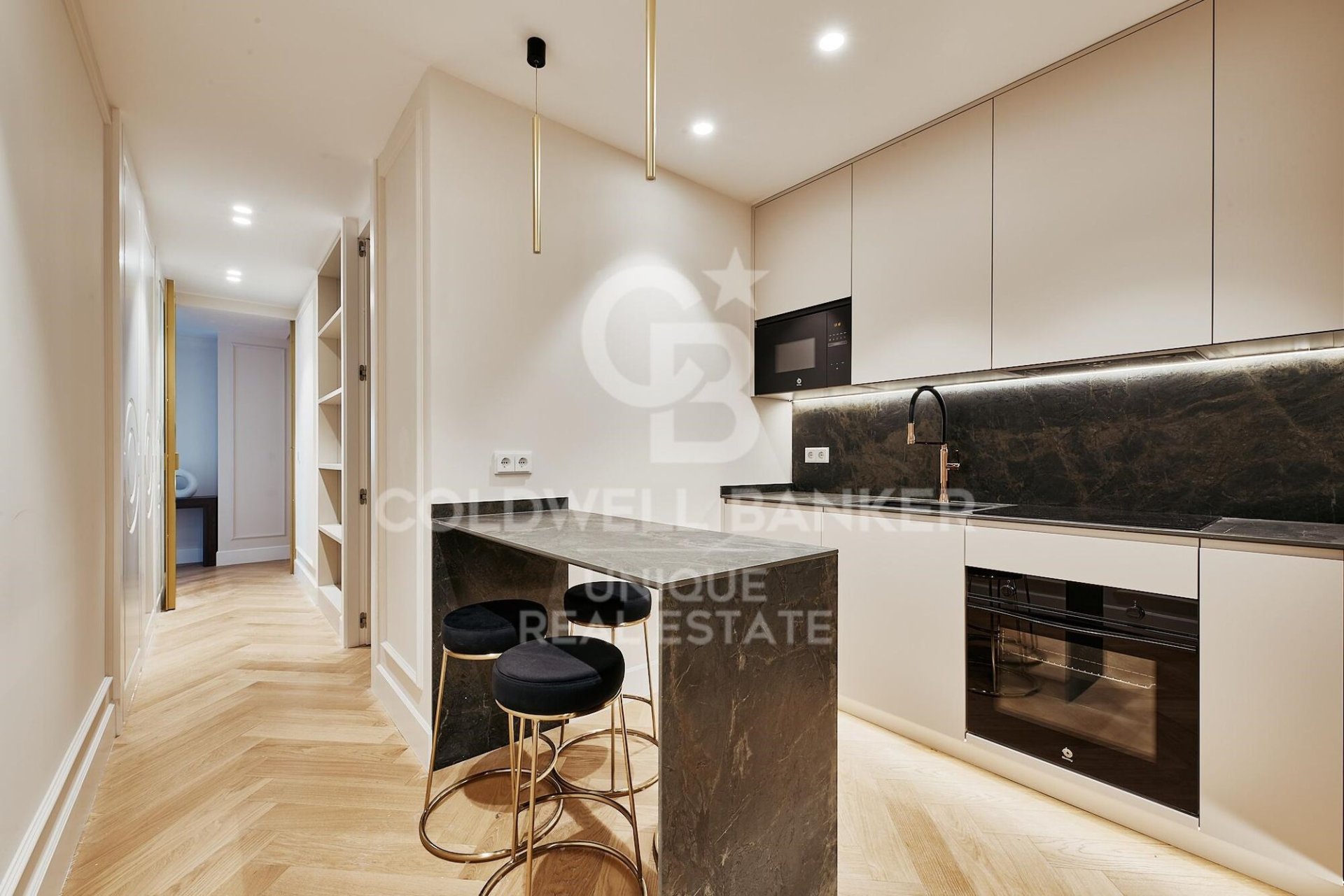 Apartment à Madrid, Espagne 5 chambres, 339 m2 No. 178695