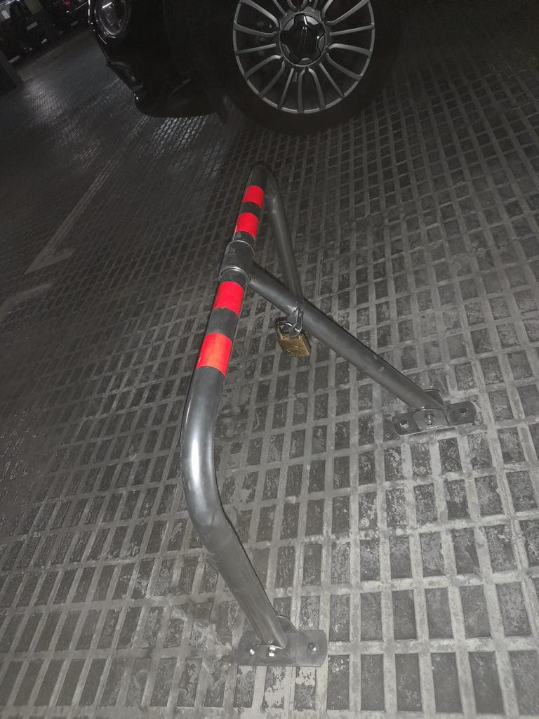 Garaje en Barcelona, España 10 m2 No. 191557
