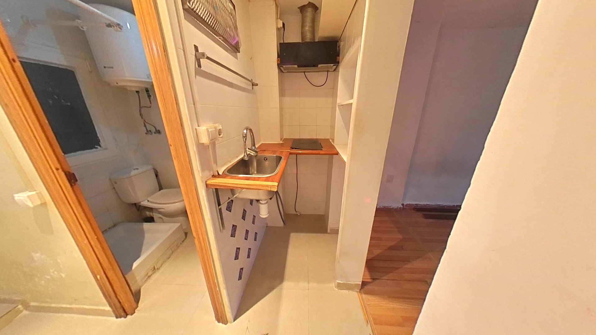 Wohnung in Barcelona, Spanien 1 Schlafzimmer, 19 m2 Nr. 191558