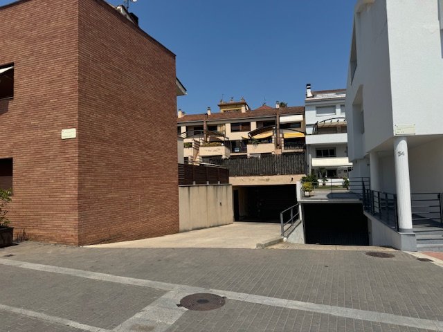 Autotallit Cabrils, Barcelona, Espanja 34 m2 No. 191563
